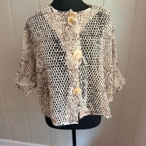 90s Silver Stream cream and black crochet cardigan size medium